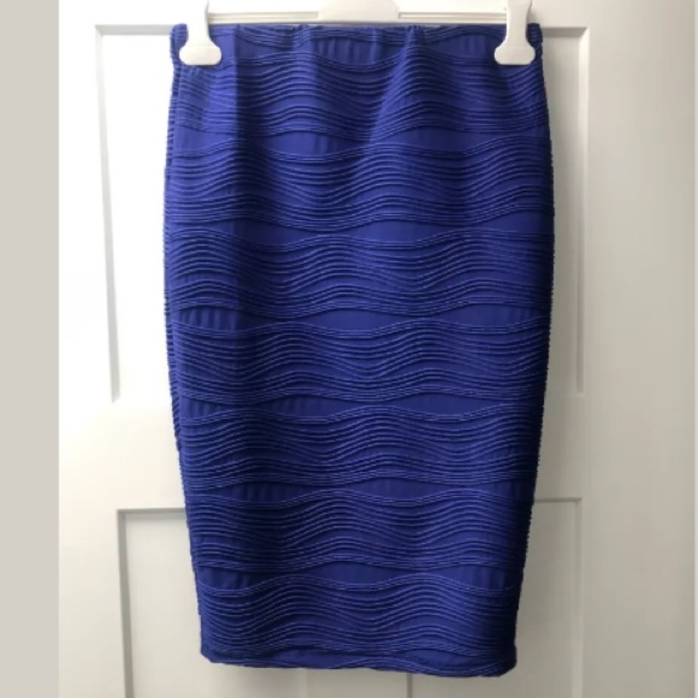 Alex & Olivia Texture Periwinkle Blue Pencil Skirt